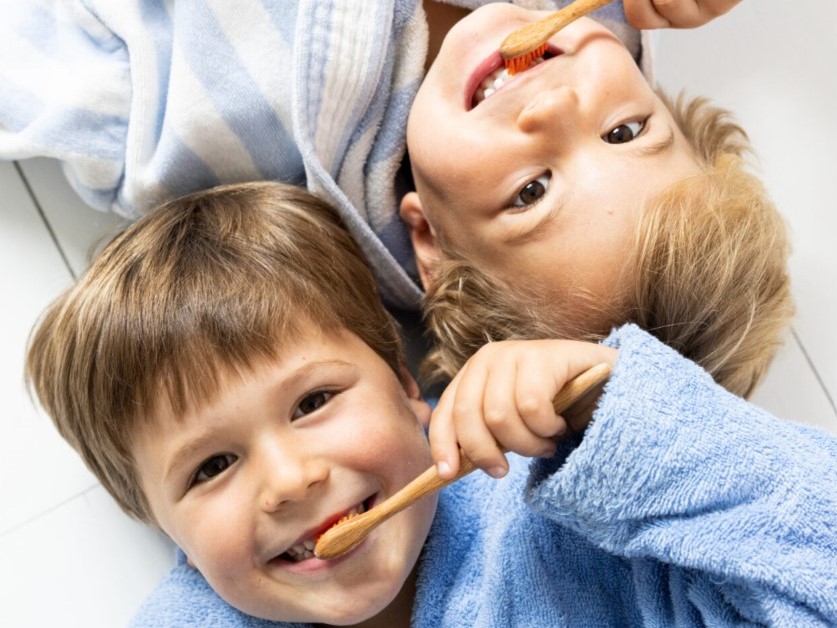 Dětská jahodová zubní pasta s fluoridem - Geroganics